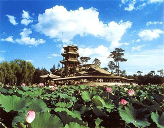承德避暑山莊+棒槌山+普寧寺+小布達拉宮(豪華標(biāo)準(zhǔn)) 休閑3日游